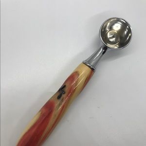 Handcrafted in Maine coffee scoop